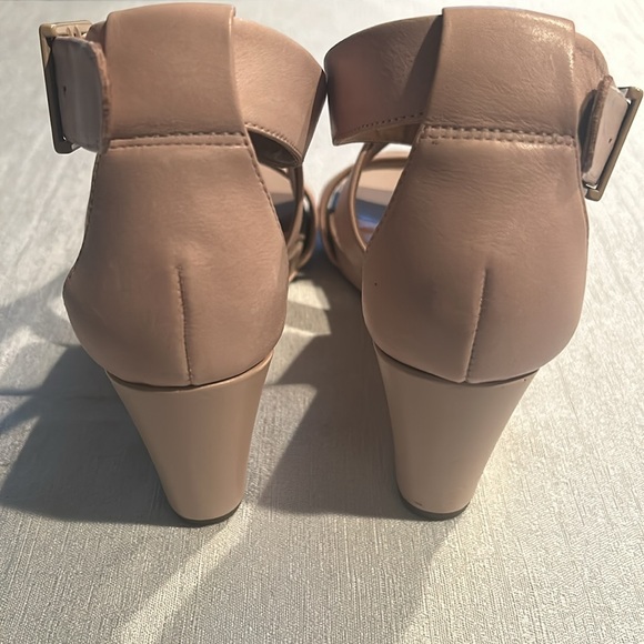 Clark’s ‘Acina’ Newport Women’s Leather Heeled Wedges Tan/Baby Pink color Sz 7.5 - Picture 8 of 11